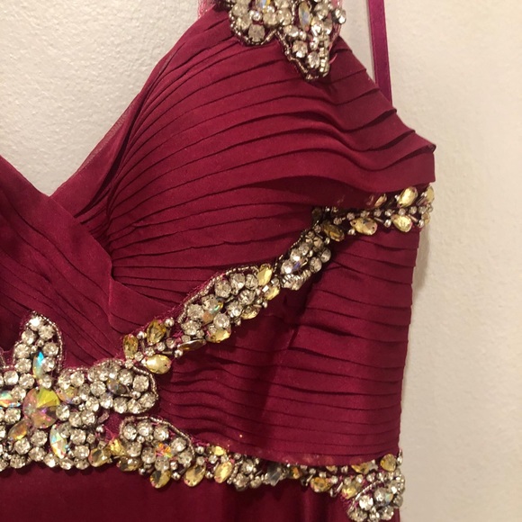 Beaded Strap Raspberry Gown - Picture 5 of 11